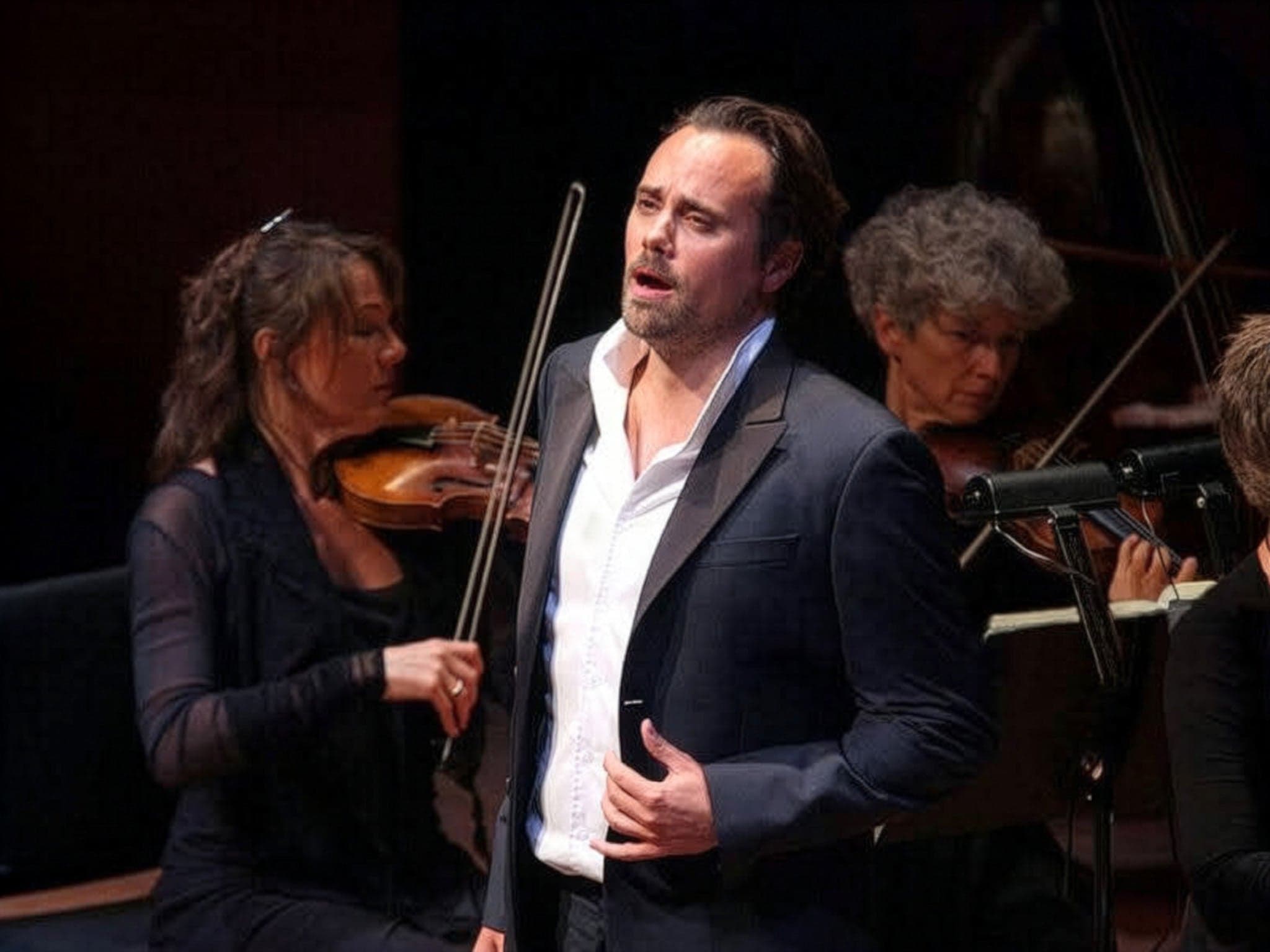 Music from Carmen and Roméo and Juliet